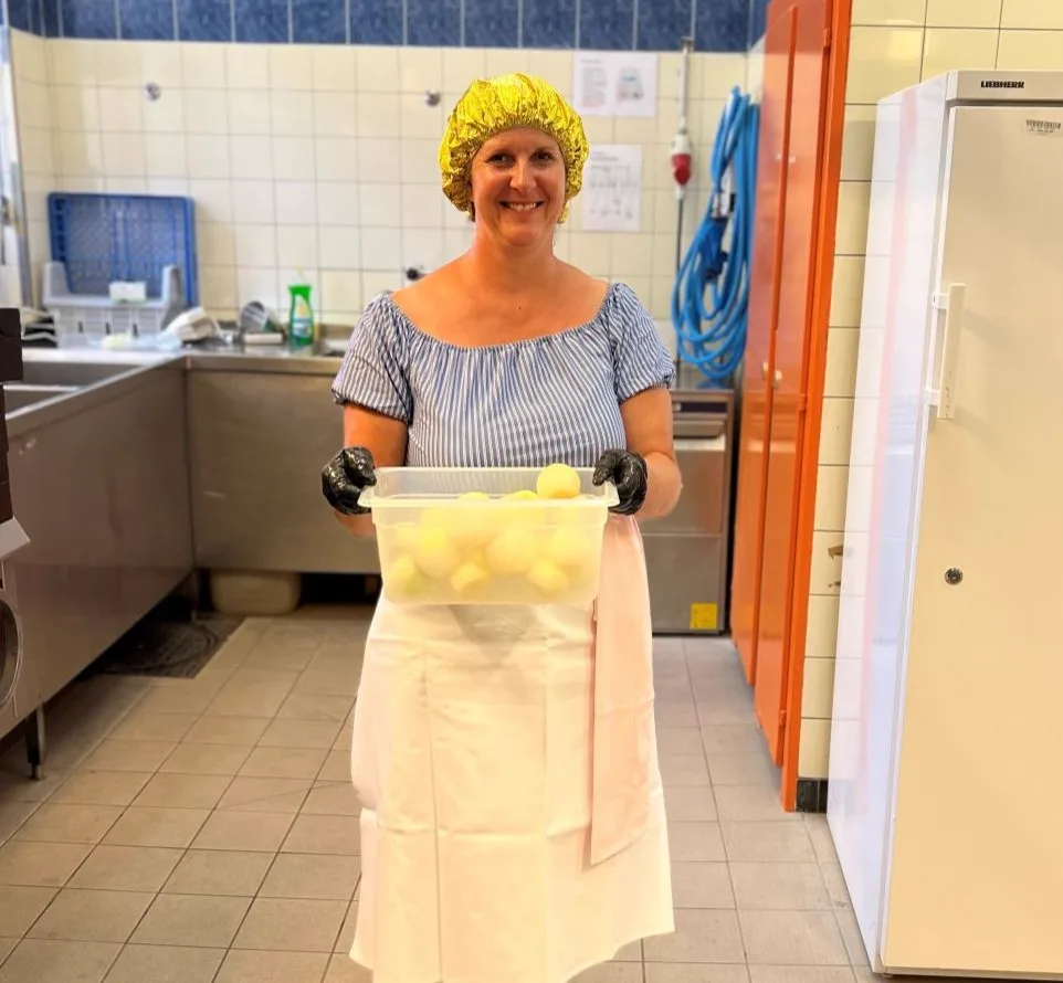 Membre de l'équipe Prokope lors d'une dégustation